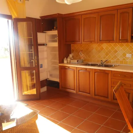 Holiday home Comfy And Bright