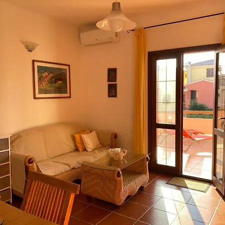 Comfy And Bright Loiri Porto San Paolo